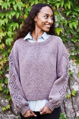 896147 - Bluse med hulmønster og bomber