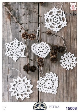 Hæklede snefnug og hjerter