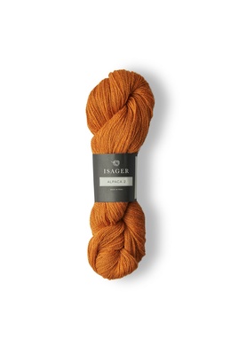 Garn Fakta om Alpaca 2 Materialet er 50% alpaca og 50% uld Der er 50 gram garn i et nøgle Løbelængden er ca. 250 meter Bør vaskes i hånden og tørres liggende