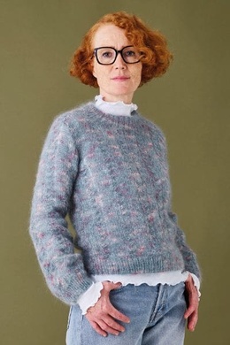 Strikkeopskrift til Bluse med hulmønster