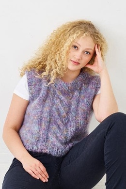 Strikkeopskrift på vest med snoninger