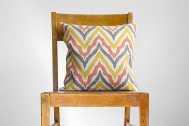 Broderet pude baldyrisk