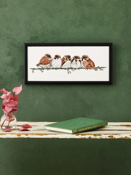 Broderi med gråspurve