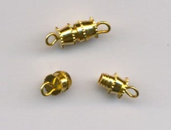 smykkelaas-metal-i-guldlook