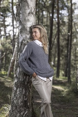 Strikkeopskrift til blusen Nordic Pearl.