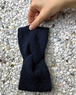 Strikkeopskrift til et blødt pandebånd