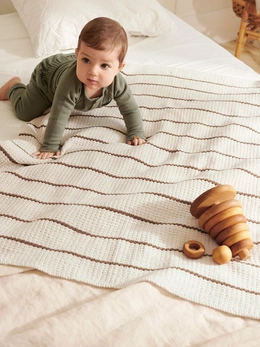 Pauls Perleribtæppe - strikkeopskrift til babytæppe