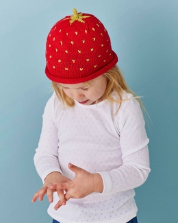Strikkeopskrift til Jordbærhue til børn