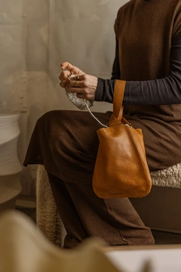 Strikketaske Dzana i Whisky