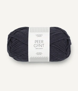 peer-gynt-6581-moerk-graablaa