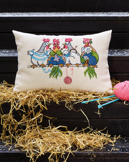 hoensestrik-broderikit-til-sjov-pude