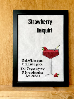 strawberry-daiquiri-broderikit
