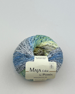 maja-color-by-permin-881340-foraar-i-luften