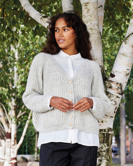 Strikkeopskrift til en trøje i patentstrik