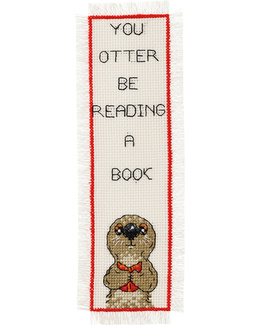 You otter be reading.. - Broderikit fra Permin til et fint lille bogmærke