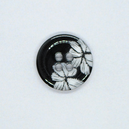 sort-perlemorsknap-med-blomstermotiv-205-mm