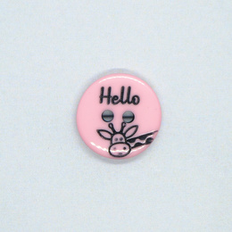 knap-med-giraf-og-hello-15-mm