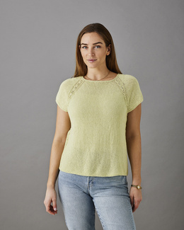 strikkeopskrift til T-shirt med hulsnoninger