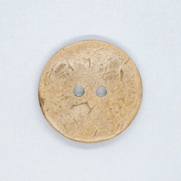 Naturfarvet kokosknap med 2 huller – 18 mm