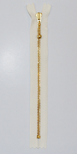 ykk-lynlaas-i-antk-messing-14-cm-ikke-delbar