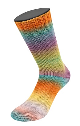 Multifarvet strømpegarn med glimmer i.