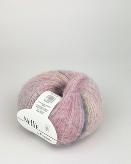 nellie-882416-rosenblade