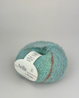 nellie-882418-isblomst