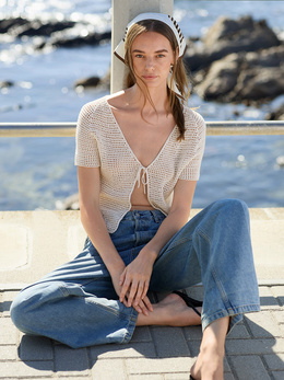 ava-blouse
