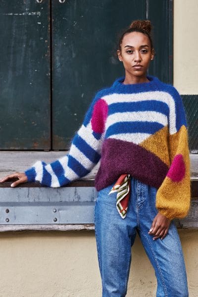 Grafisk sweater med striber og prikker - VegaGarn