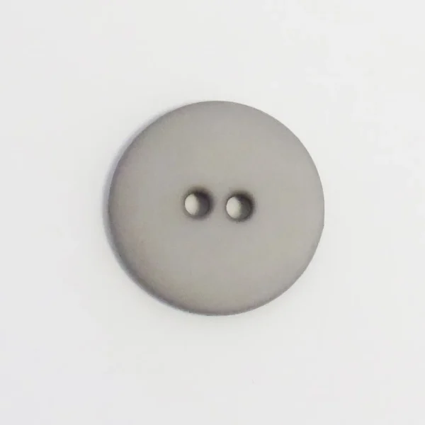plastikknap-graa-15-mm