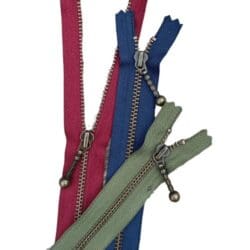 ykk-lynlaas-i-antik-messing-ikke-delbar-20-cm