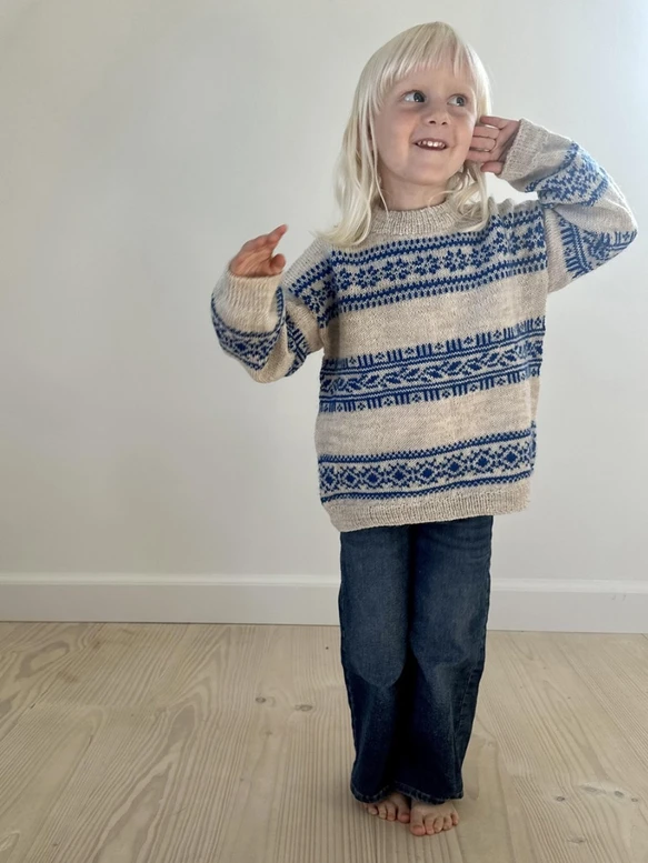 Porcelain sweater junior - strikkeopskrift til børnesweater