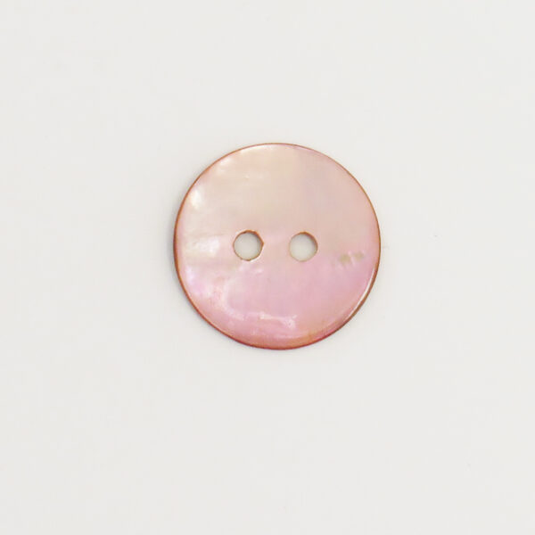 perlemorsknap-med-2-huller-15-mm-rosa