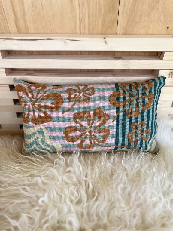 Waves’n Flowers Broderikit til pude